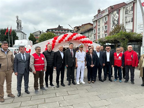 BAŞKAN YALÇINKAYA, KAN BAĞIŞI ŞENLİĞİNE KATILDI